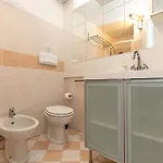 Del Borgo - Immobili E Soluzioni *
