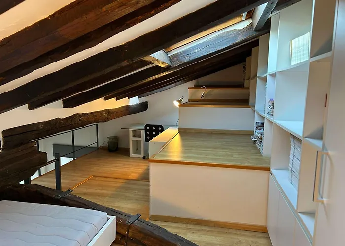 Del Borgo - Immobili E Soluzioni