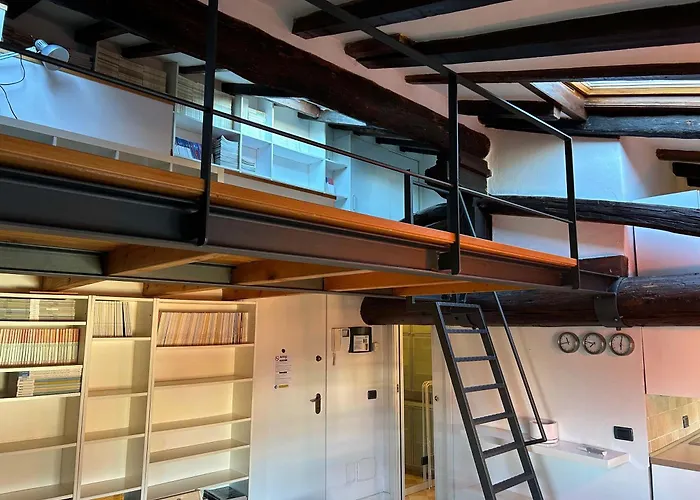 Del Borgo - Immobili E Soluzioni