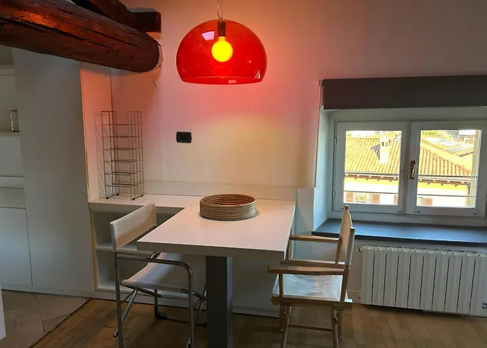 Del Borgo - Immobili E Soluzioni * Bergamo